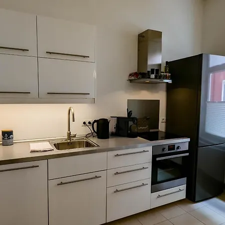 Lejlighed Sandduene Nur Wenige Minuten Vom Hafen Und Entfernt Laboe